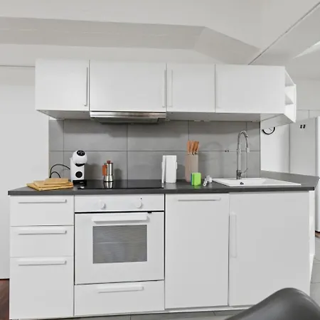 아파트 Yello Homes - Tiny Loft - 4 Personen - Flughafen 뉘른베르크