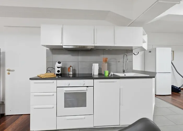 公寓 Yello Homes - Tiny Loft - 4 Personen - Flughafen 纽伦堡