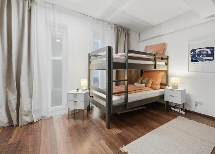 Yello Homes - Tiny Loft - 4 Personen - Flughafen 公寓 *