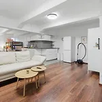 Yello Homes - Tiny Loft - 4 Personen - Flughafen Nürnberg