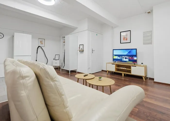 Yello Homes - Tiny Loft - 4 Personen - Flughafen Нюрнберг